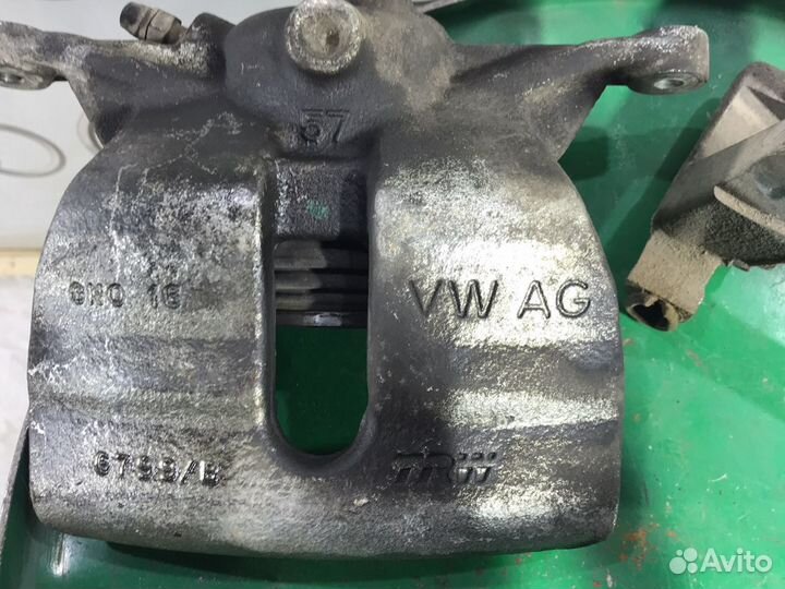 Суппорта передние ауди А3 8v
