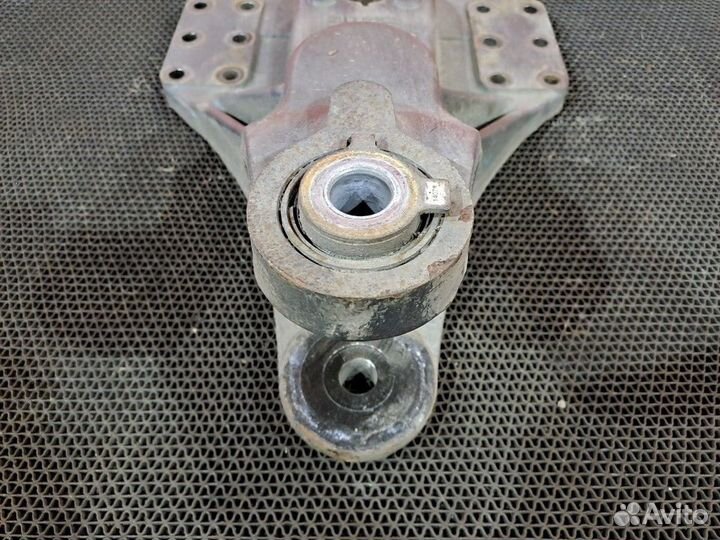 Кронштейн крепления задней рессоры