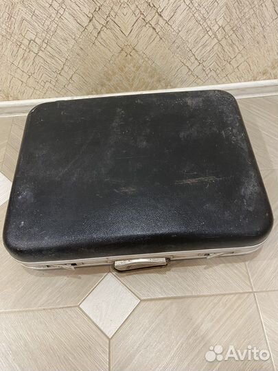 Чемоданы времен СССР