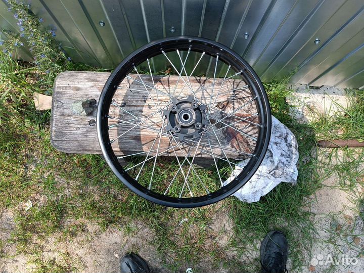 Задний обод 18