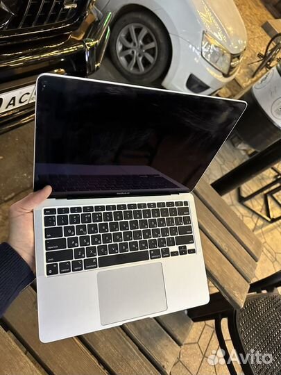 Macbook air m1 256