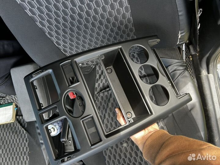 Центральная консоль priora 1