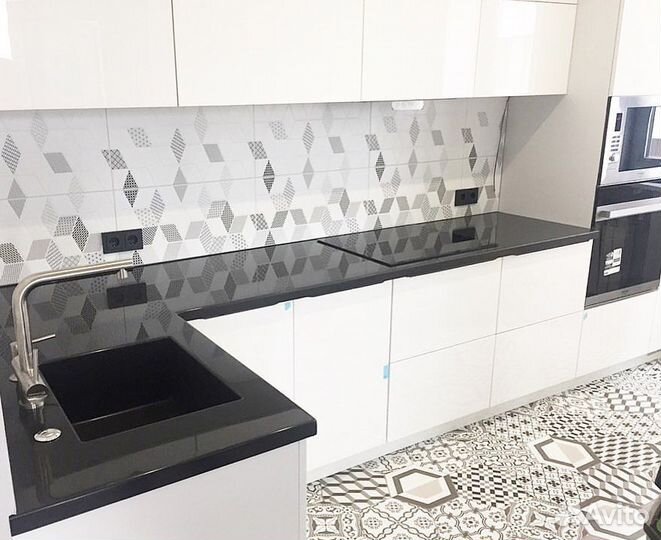 Кухонный гарнитур на заказ. Бecплaтнaя ycтaнoвкa