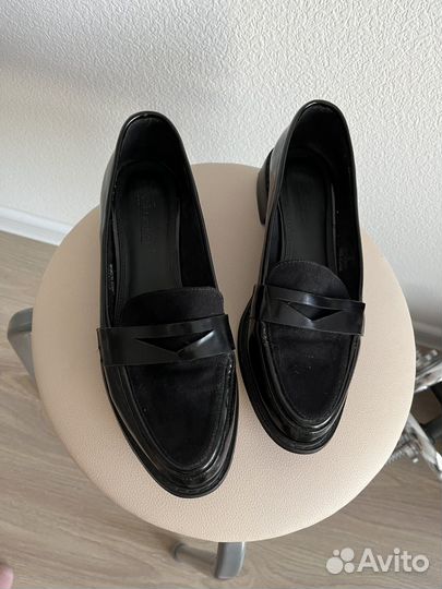 Лоферы женские