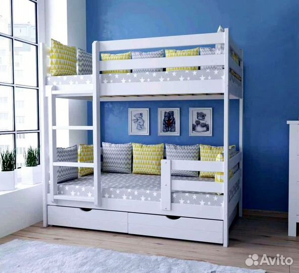 Двухярусная кровать