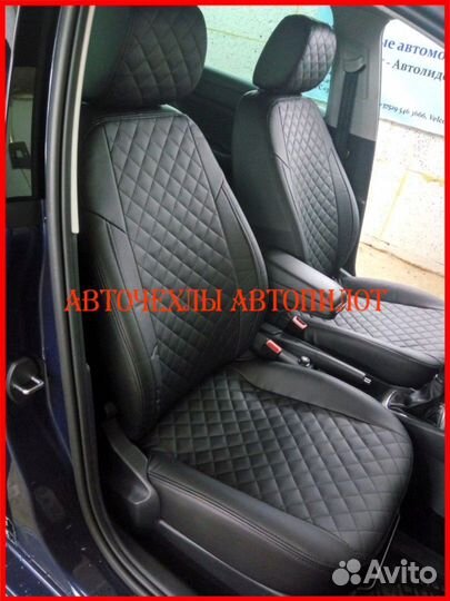 Чехлы Автопилот LADA Priora из экокожи чёрные Ромб