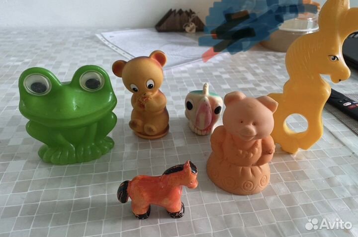 Флажки и игрушки СССР