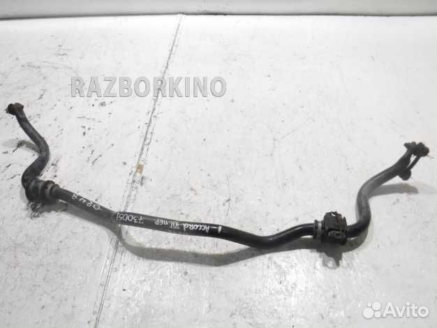 Стабилизатор передний