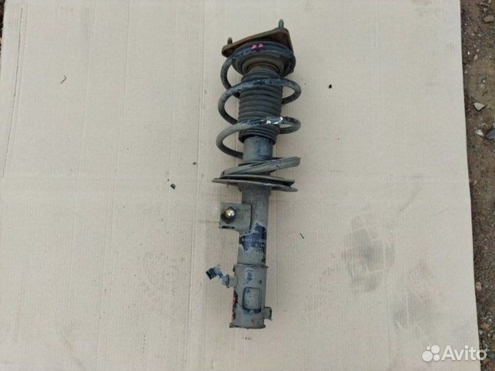 Амортизатор передний передний правый Kia Ceed JD