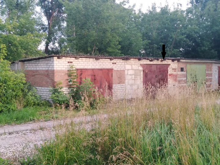 Гараж, > 30 м²