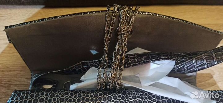 Женский кожаный клатч