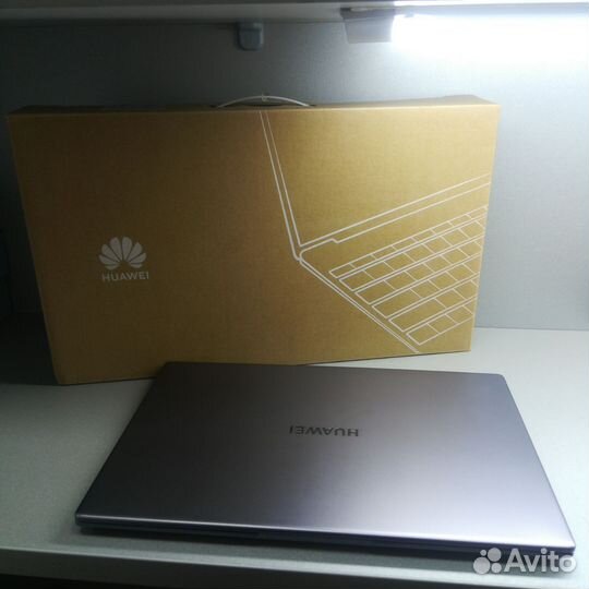 Ноутбук Huawei