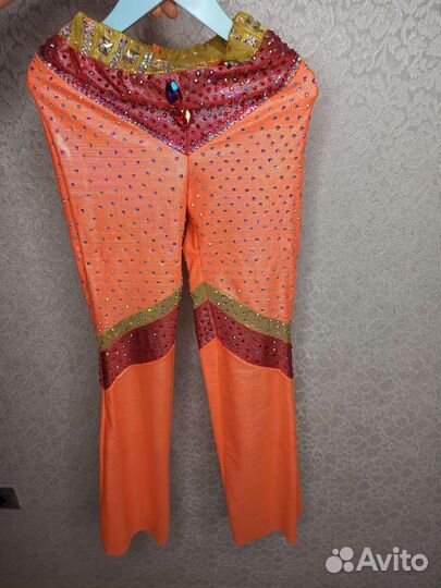 Костюм для эстрадного танца и спортивного диско