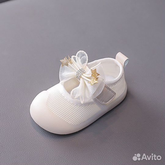 Туфельки для девочки