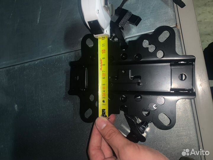 Складные струбцины для световых приборов