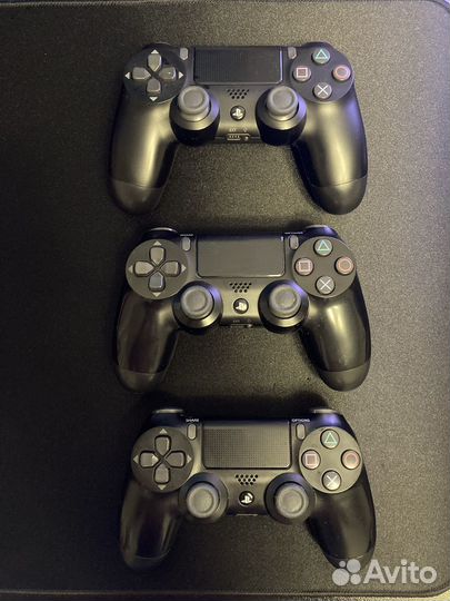 Геймпад Dualshock 4