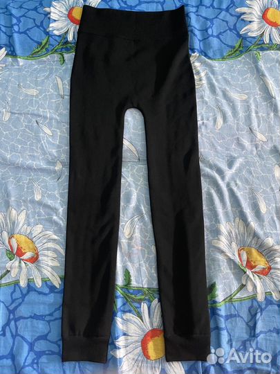 Леггинсы теплые новые M