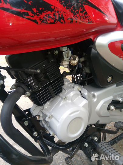 Мотоцикл bajaj 150 x