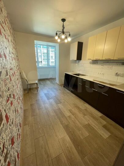 1-к. квартира, 42 м², 2/5 эт.