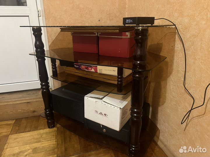 Стол тумба под телевизор