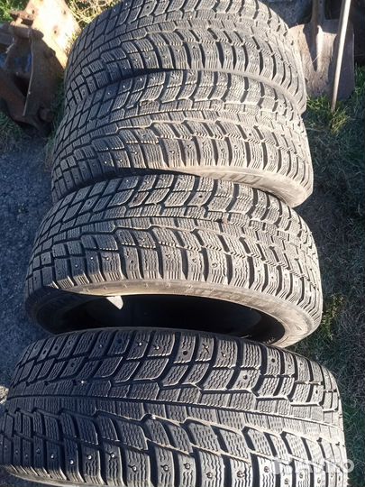 Meshiline MH777 215/60 R16