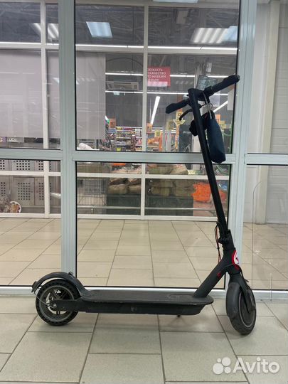 Электросамокат xiaomi m365