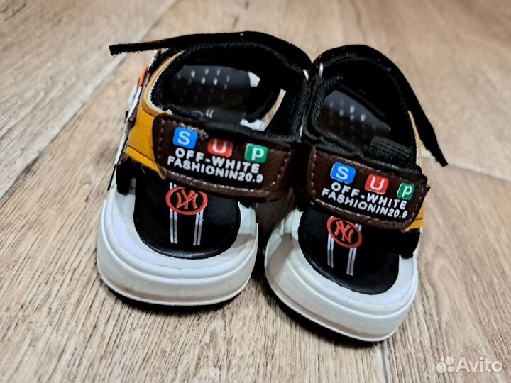 Сандалии детские для мальчиков