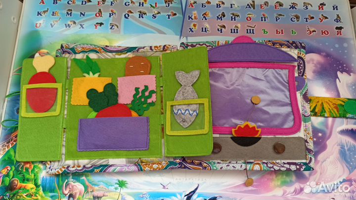 Развивающая книжка из фетра
