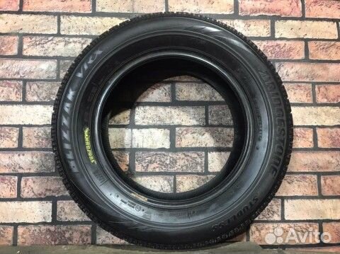 Bridgestone Blizzak VRX 195/65 R15