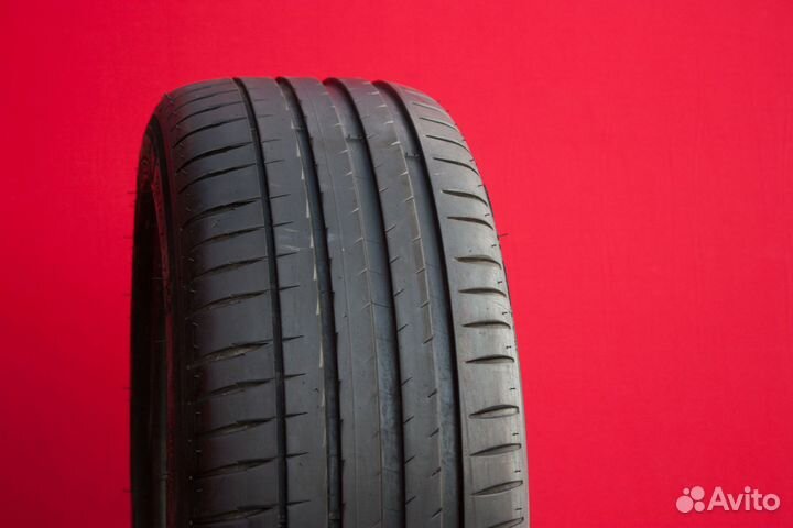 Michelin Pilot Sport 4 225/45 R19 95H