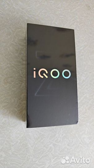 vivo iQOO Z9 Turbo, 12/256 ГБ