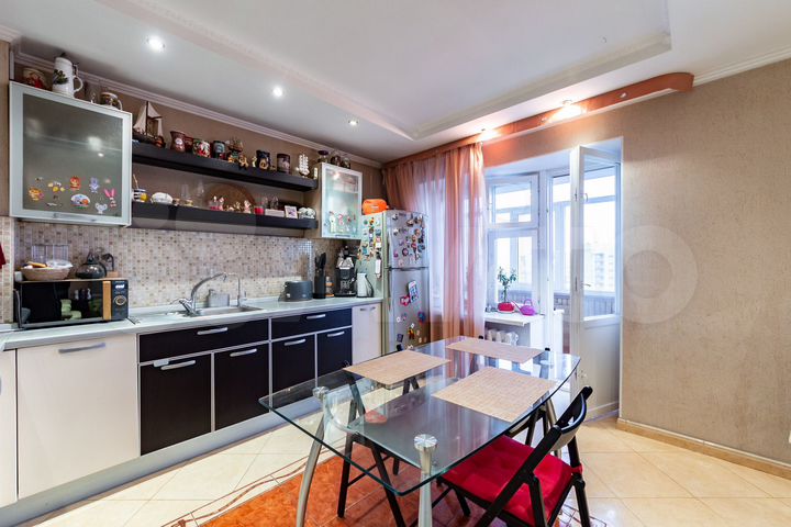 2-к. квартира, 67,4 м², 13/14 эт.