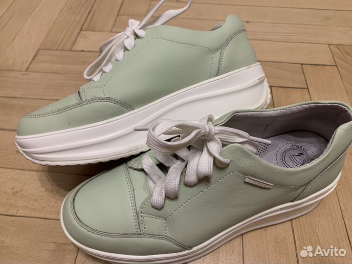 Кожаные Кроссовки (кеды) женские 38