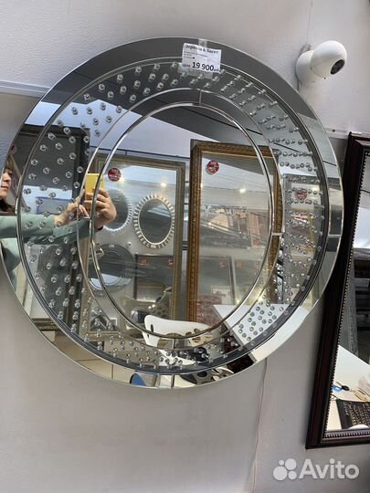 Зеркало новое