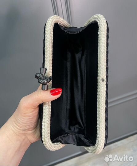 Новый клатч Bottega Veneta оригинал