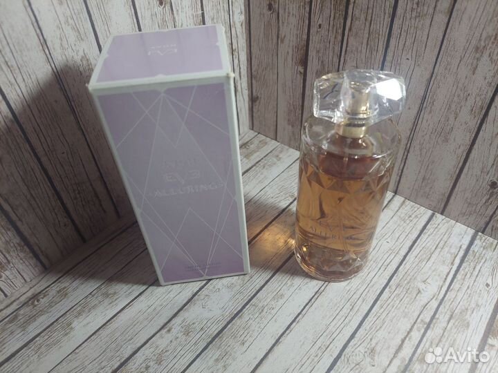 Парфюмерная вода EVE alluring avon снятое раритет
