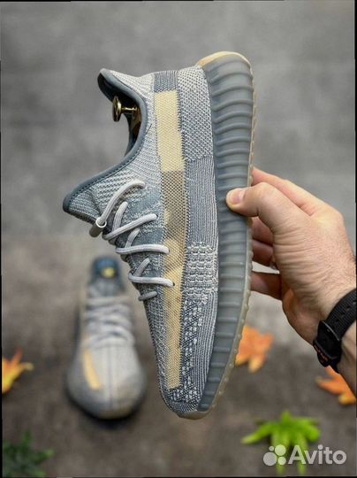 Кроссовки женские Adidas Yeezy Boost 350