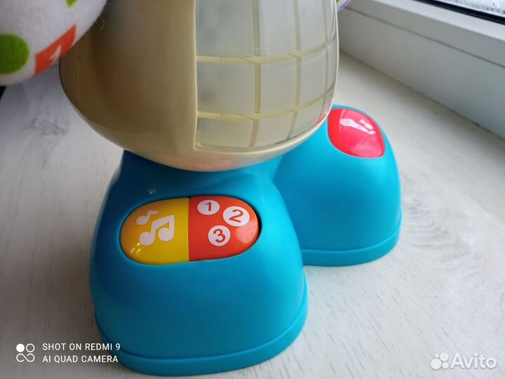 Робот bibo fisher price