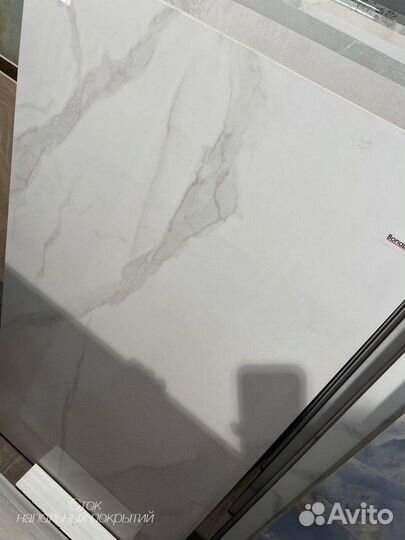 Керамогранит под мрамор белый, серый, черный