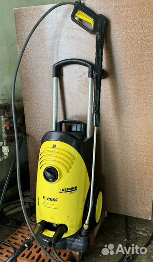 Мойка высокого давления karcher