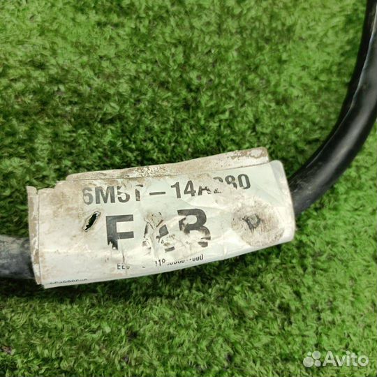 Плюсовой провод аккумулятора Ford Focus 2 2007