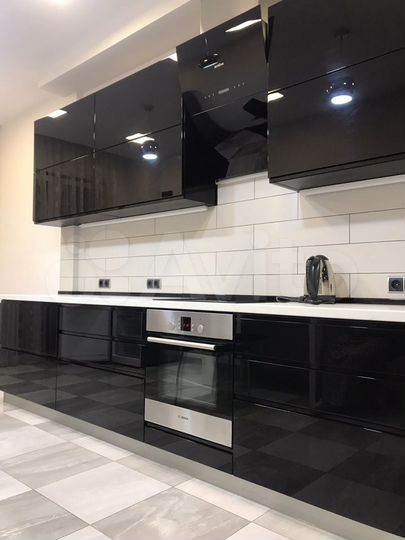 2-к. квартира, 85 м², 6/9 эт.