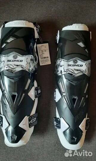 Наколенники Scoyco K12