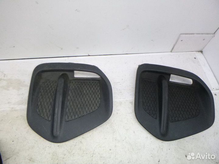 Решетка в бампер левая не под птф KIA sportage 201