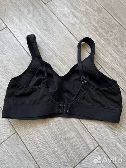 Бюстгальтер Triumph