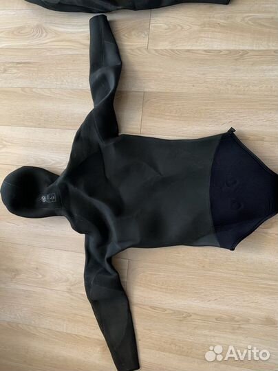 Костюм для дайвинга