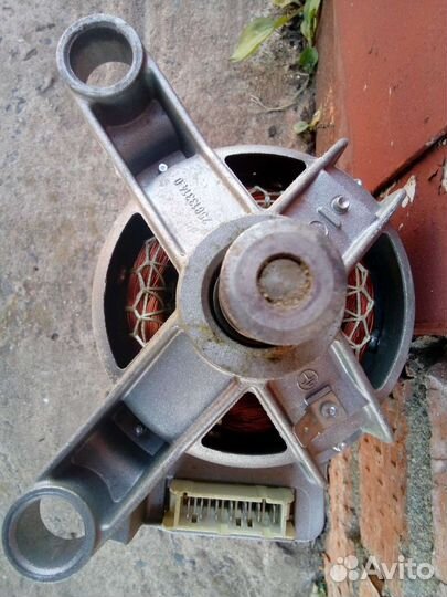 Двигатель для стиральной машины аристон