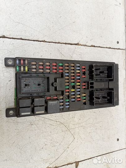 Блок предохранителей