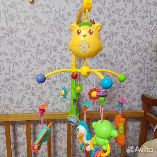Мобиль на кроватку с проектором