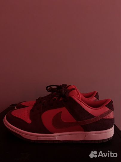 Nike SB Sunk Low 
